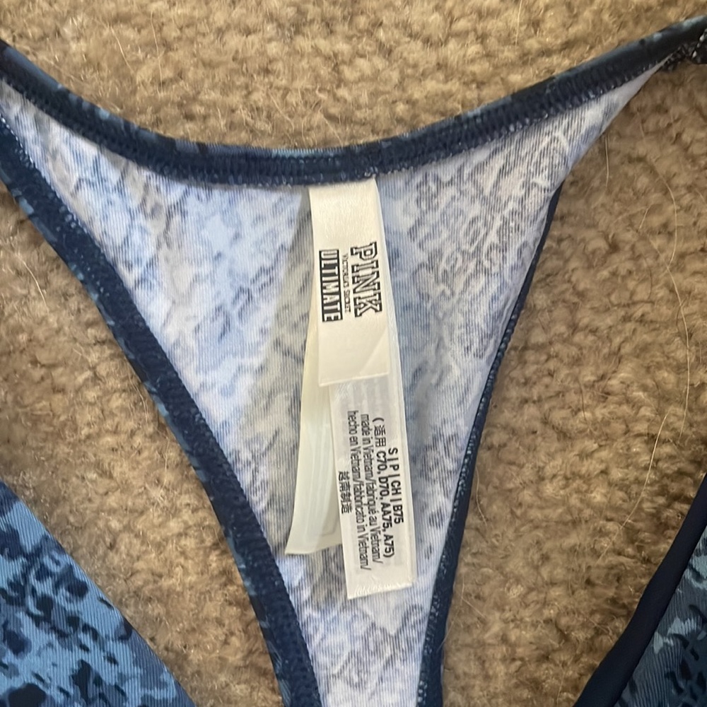 NWOT ultimate navy blue bra - Picture 2 of 3